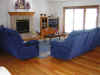 living room B.jpg (46431 bytes)